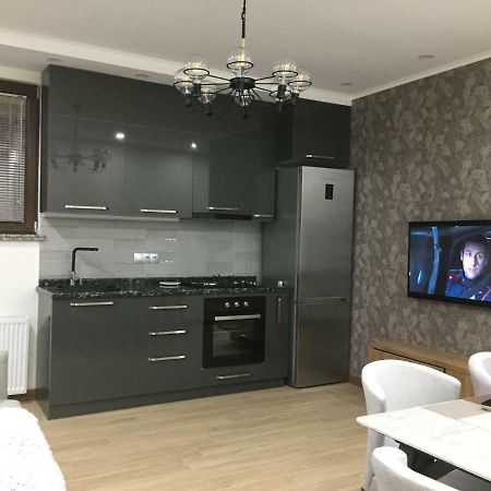 Appartment Giorgi Batumi Zewnętrze zdjęcie
